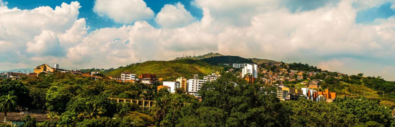 Apartaestudios San Cayetano Cali Ngoại thất bức ảnh